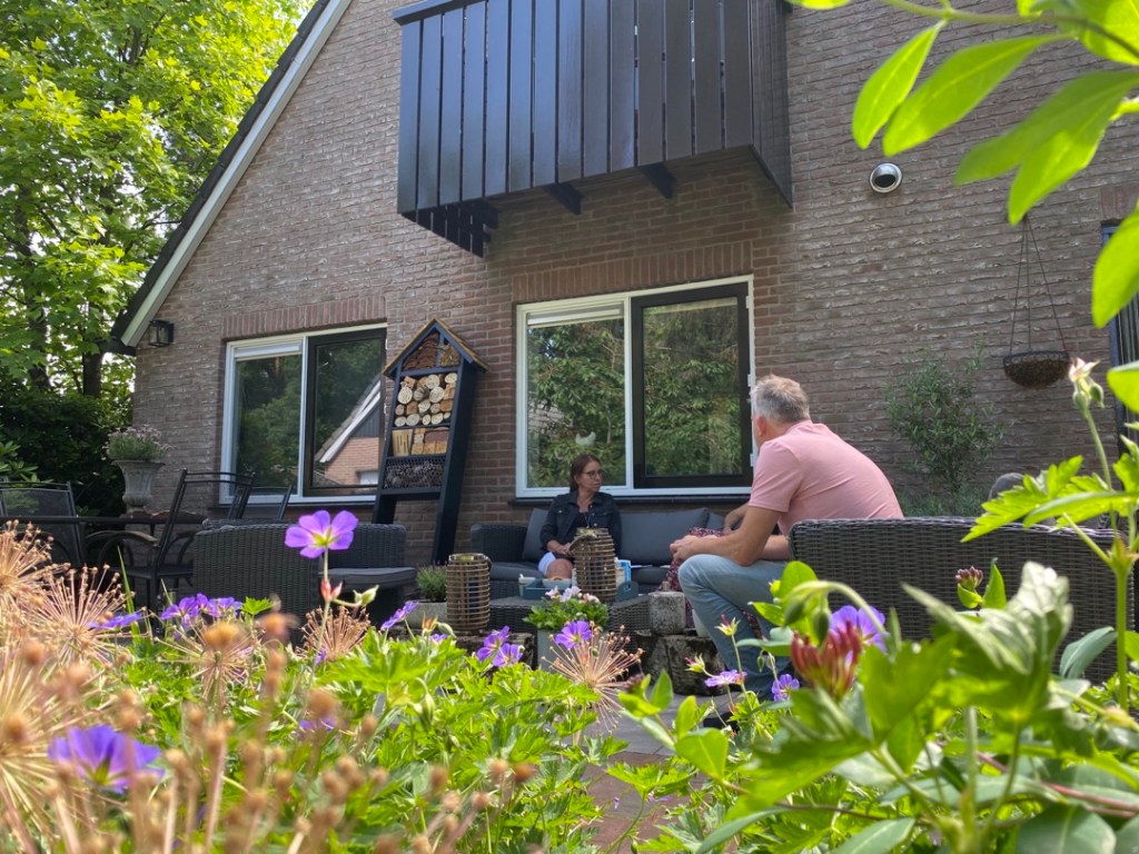 Het interview van De Fietsende Vrienden met TBE-Patiënt Helmi Hoogeveen-Vuurboom in De Sallandse Heuvelrug